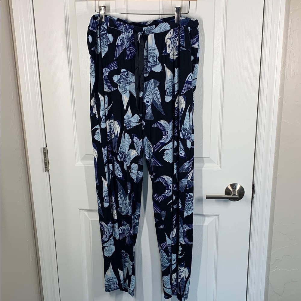 Soma cool nights satin trim pant in whimsical wings print size medium NWT
